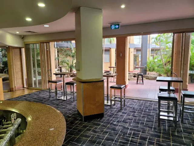 Lilies Restaurant & Bar