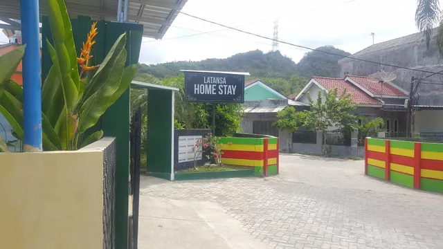 Latansa Homestay