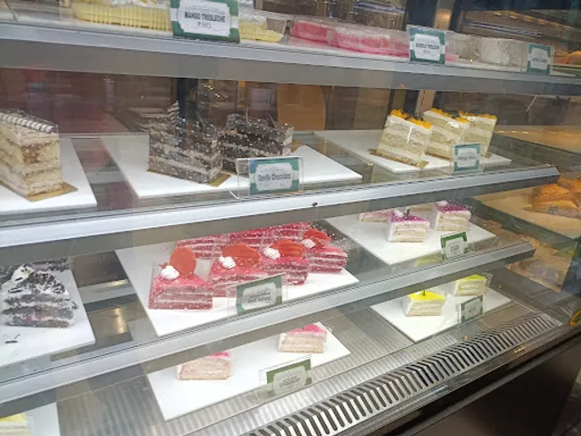 CKs Bakery & Cake Shop Ondipudur