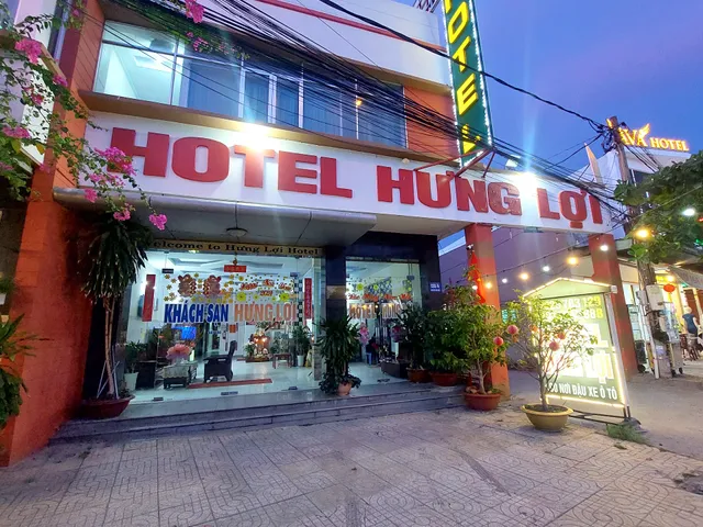 Khách Sạn Hưng Lợi