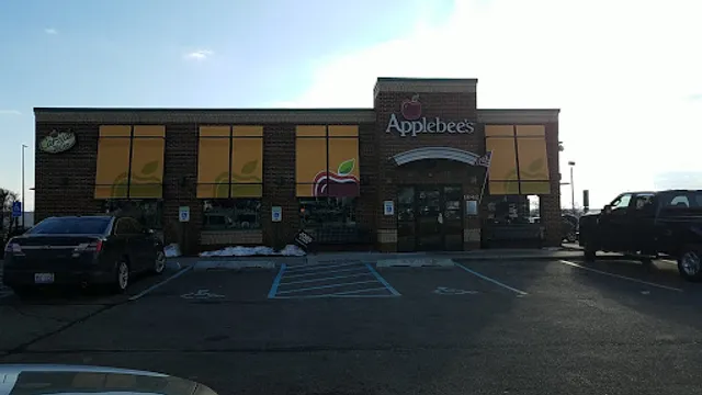 Applebee's Grill + Bar