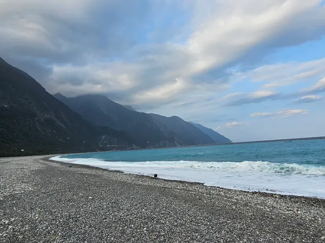 Chongde Gravel Beach