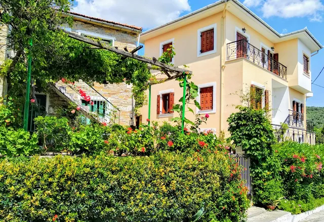 Pelion Seaside Luxury Houses