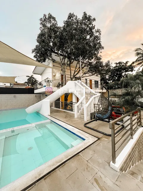 Nathan's Private Pool