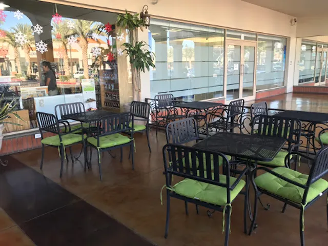 Jung Real Food Plaza Dila