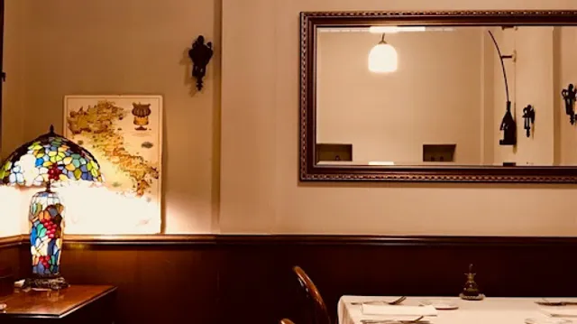 Italian cuisine Opium