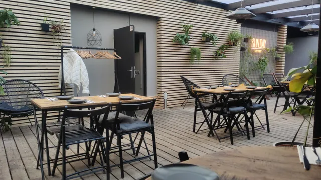 SUN.DAY Terrace - Georgian Kitchen