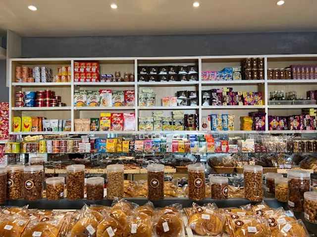 Hari-Hari Minimarket Cake & Bakery