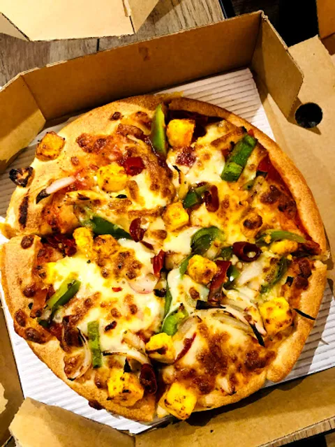 Pizza Hut | Sapna Sangeeta, indore