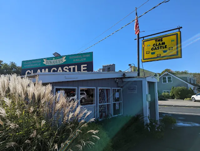 Clam Castle / Taco Pacifico