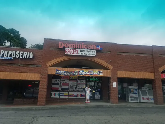 Dominicana Supermarket