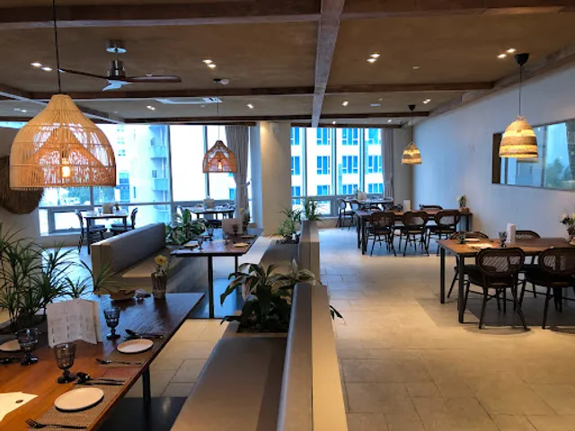 바다앞테이블(Table in Seaside)