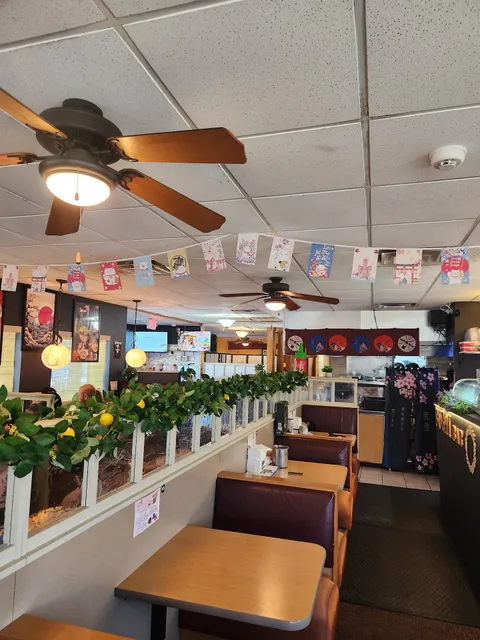 Kakashi Hibachi, Sushi & Ramen Express