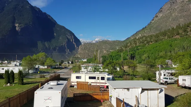 Retasket Lodge and RV Park