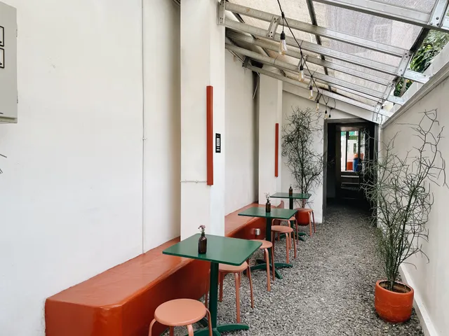 Mad Grass | The Backyard