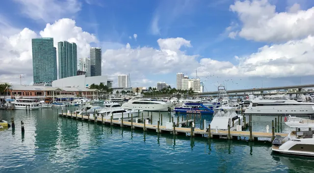 Miamarina At Bayside