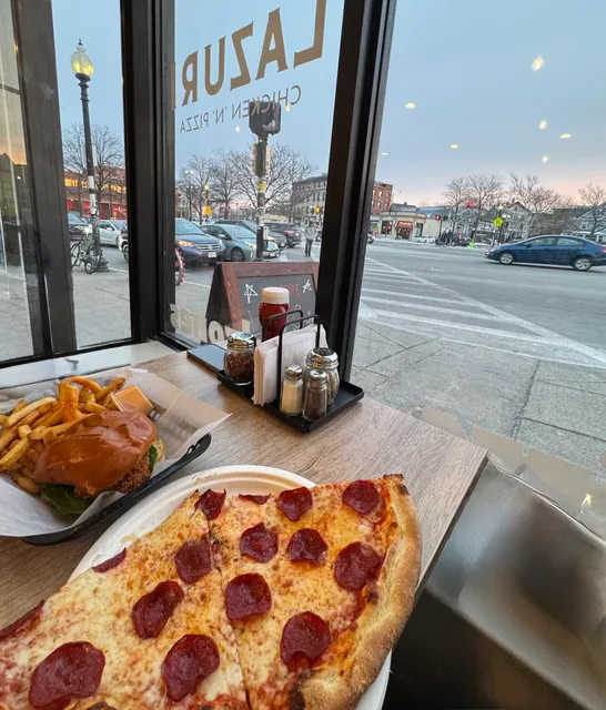 Lazuri Chicken ‘N’ Pizza