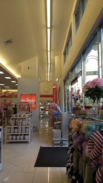 Daiso - Japanese Household Goods
