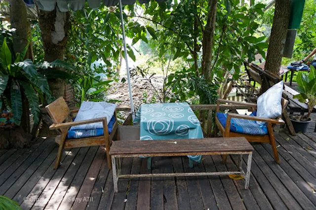 ริมน้ำคาเฟ่ (Rimnam Cafe')