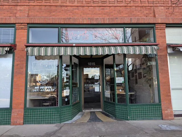 Mort's Bagels