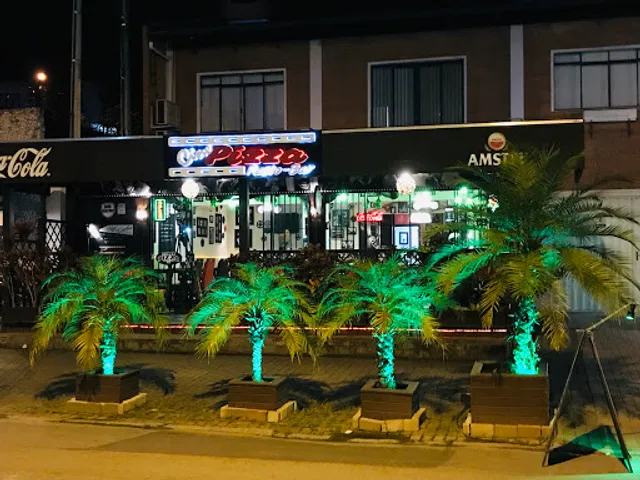 Cine Pizza Resto Bar