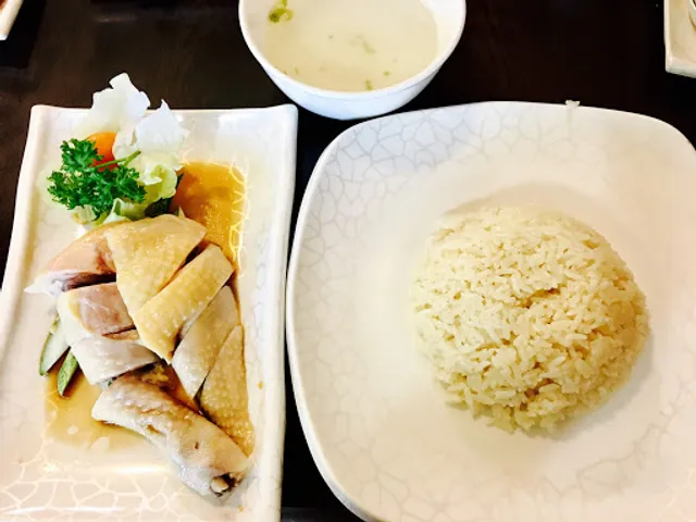 Five Star Kampung Chicken Rice & Kitchen