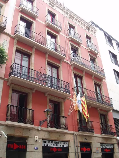 Ideal Youth Hostel Barcelona
