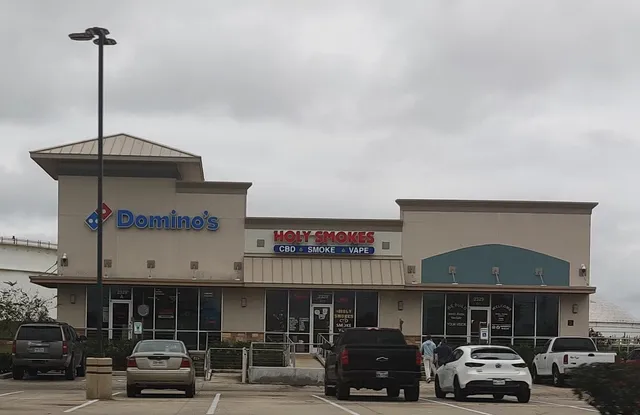 HOLY SMOKES Vape & Smoke