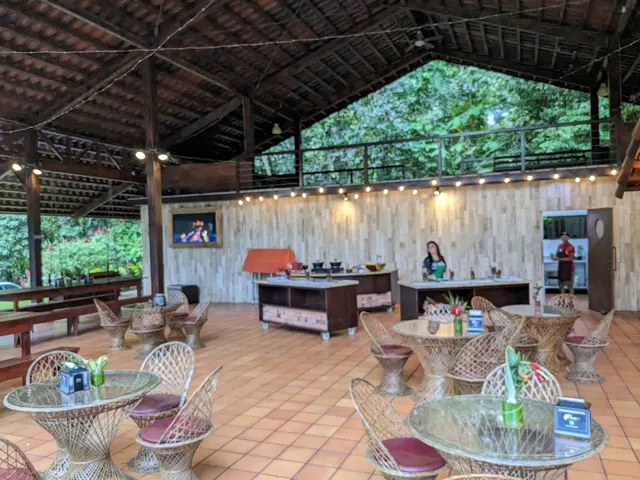 Hunters & Gatherers Costa Rica