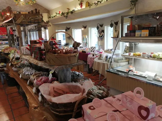 プチール 矢中町店