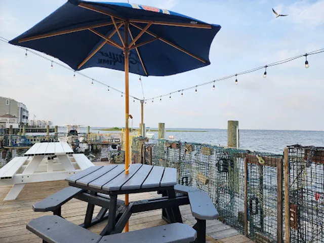 Sun Harbor Seafood and Grill