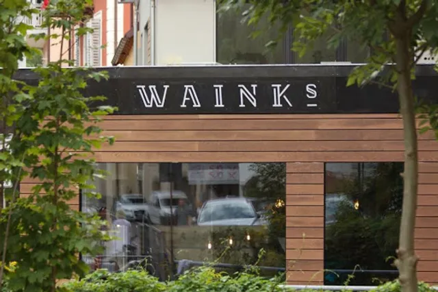 Waink's - Restaurant & Loungebar