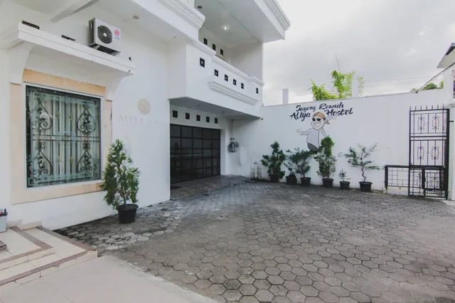 Aliya Homestay