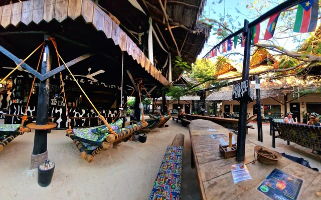 Pizza Gourmet by Makofi Zanzibar