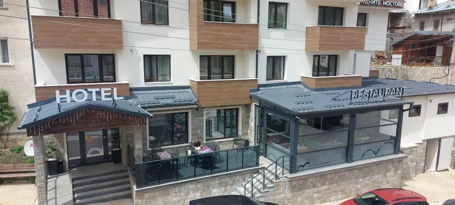 Хотел Чудните Мостове и СПА