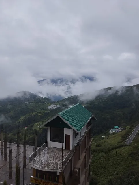 MountView hotel theog