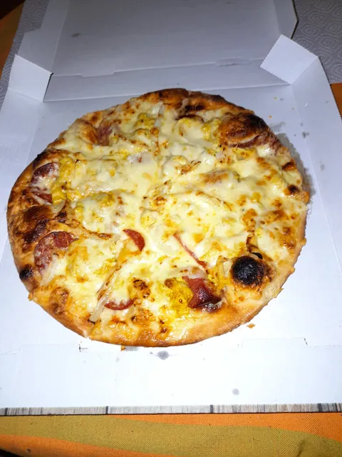 Pizzeria DELHI-ROMA International & Indische Küche