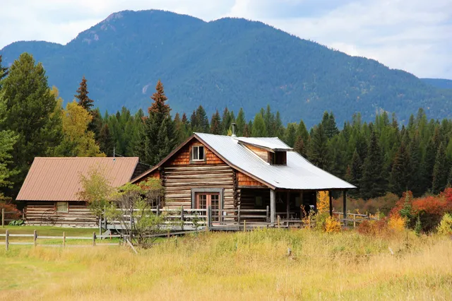 Abbott Valley Homestead