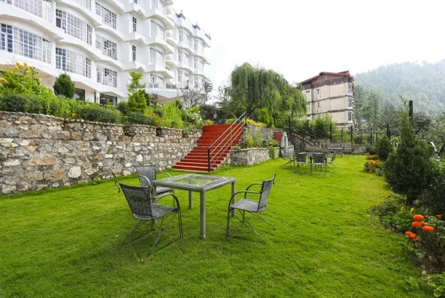 OYO 6923 Hillcrest Resorts