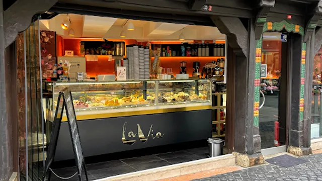 La Via Gelato • Espressobar