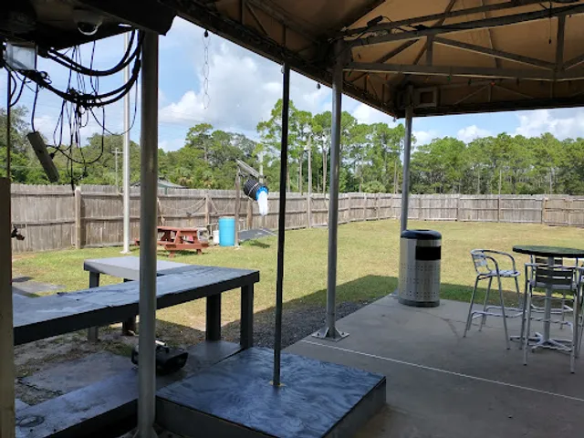 The Hitching Post Bar & Grill