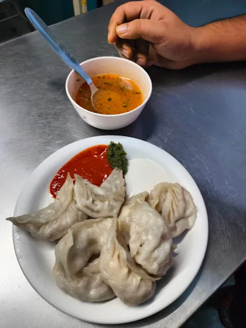 Momos Centre