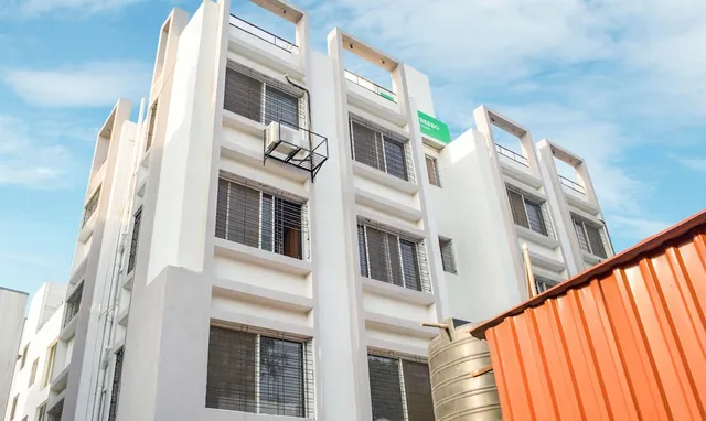 Treebo Naunidh Suites