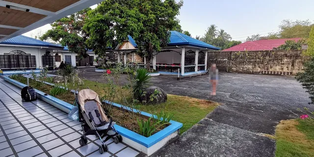 Suburbia Garden Hotel