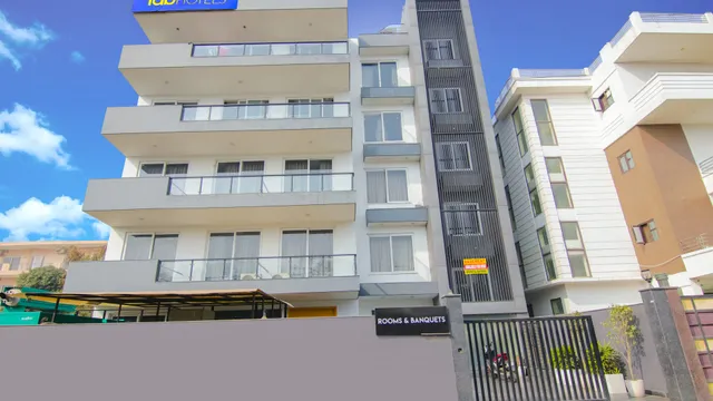 FabHotel Elite 46 - Hotel in Sector 46, Gurgaon