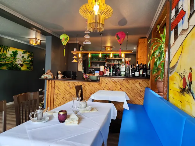 Phu Ly Vietnam Restaurant