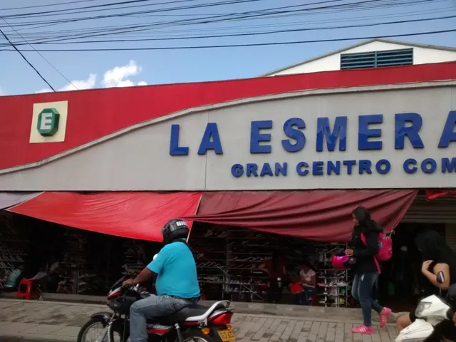 La Esmeralda Gran Centro Comercial