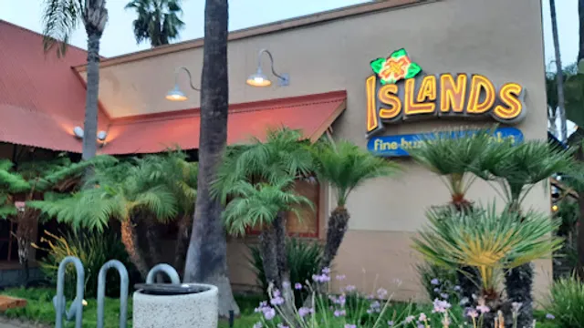 Islands Restaurant Vista