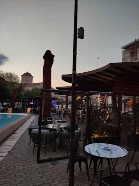 Parko Coffee+Sweet & More