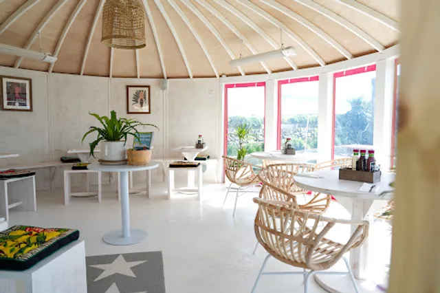 Chomp Gastro Beach Bar